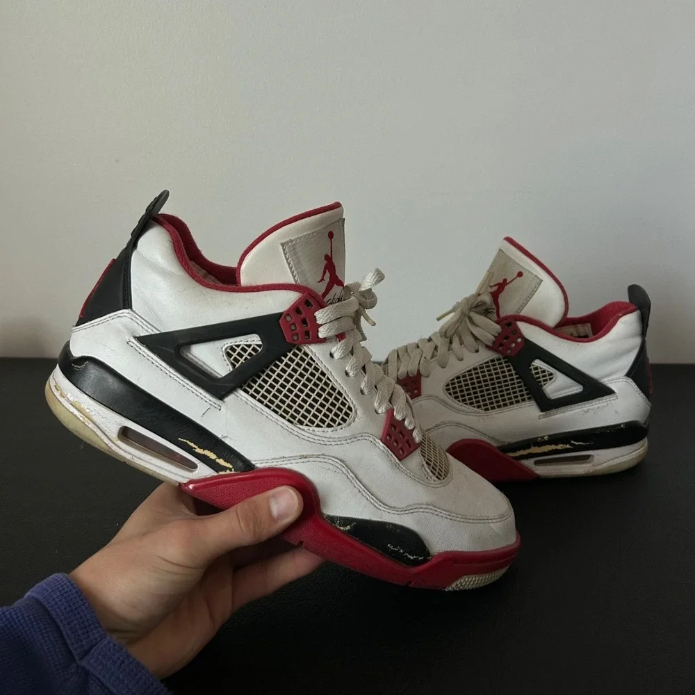 Nike Air Jordan 4 Fire Red Sneakers Mens Size 9.5 2012 Retro Shoes 308497-110